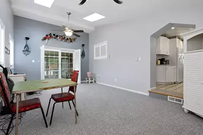 428 Lucy Drive, Pittsburgh, PA 15236 - Photo 10