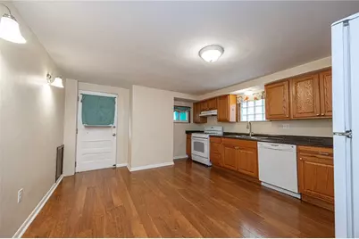 4307 Haldane St, Pittsburgh, PA 15207 - Photo 8