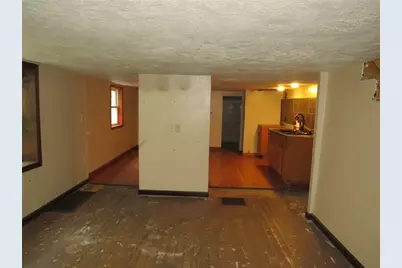 220 Finley Ave, Scott Township, PA 15106 - Photo 10