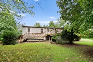 136 Bassett Rd, Hanover Township, PA 15026 - Photo 1