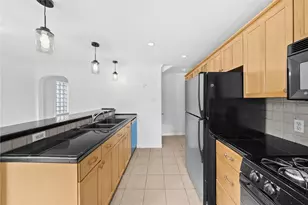 4357 Winterburn Ave, Pittsburgh, PA 15207 - Photo 10