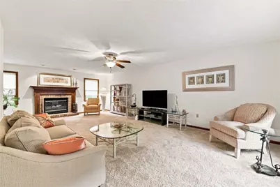 212 Apple Hill Dr, Delmont, PA 15626 - Photo 4