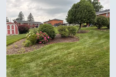 640 Longvue Dr, Chartiers, PA 15342 - Photo 6