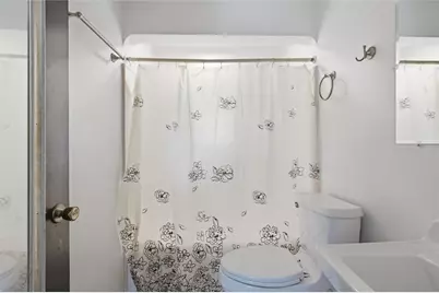 805 Braddock Rd, Pittsburgh, PA 15221 - Photo 24