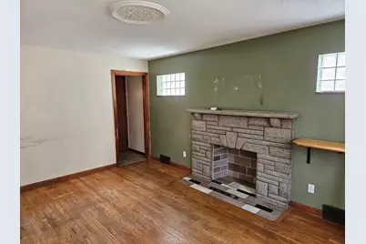 1641 Dagmar Ave, Beechview, PA 15216 - Photo 10