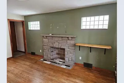 1641 Dagmar Ave, Beechview, PA 15216 - Photo 12