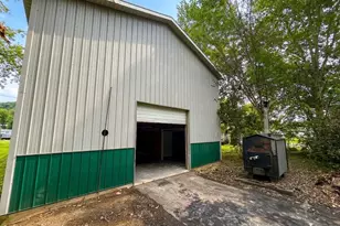 225 Main St, Shelocta, PA 15774 - Photo 6