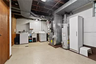 298 Barclay Ave, Pittsburgh, PA 15221 - Photo 32
