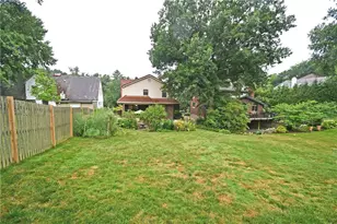 207 Jefferson Dr, Pittsburgh, PA 15228 - Photo 46
