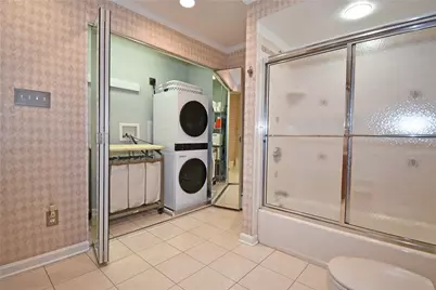 207 Jefferson Dr, Pittsburgh, PA 15228 - Photo 32