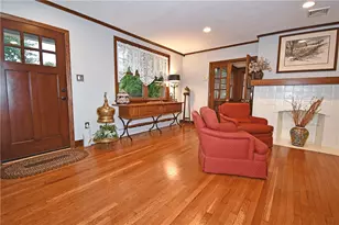 207 Jefferson Dr, Pittsburgh, PA 15228 - Photo 4