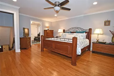 207 Jefferson Dr, Pittsburgh, PA 15228 - Photo 24