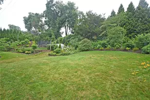 207 Jefferson Dr, Pittsburgh, PA 15228 - Photo 48
