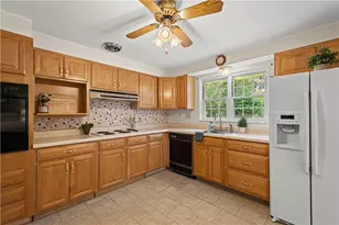 1517 Forestview Dr, Pittsburgh, PA 15234 - Photo 22