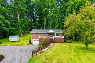 4702 S Woodland Cir, Richland, PA 15044 - Photo 2