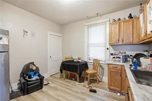 712 Kerr St, Ambridge, PA 15003 - Photo 22