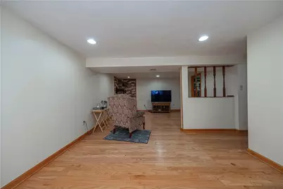 213 Brookston Dr, Cranberry Township, PA 16066 - Photo 22