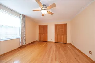 213 Brookston Dr, Cranberry Township, PA 16066 - Photo 18