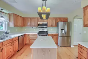 2016 Blossom Dr, Richland, PA 15044 - Photo 8