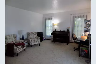 153 Kelly Ridge Rd, Pittsburgh, PA 15068 - Photo 16
