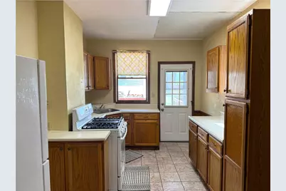 1716 Constitution Blvd, Arnold, PA 15068 - Photo 6