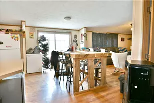 1952 Perry Hwy, Fredonia, PA 16124 - Photo 12
