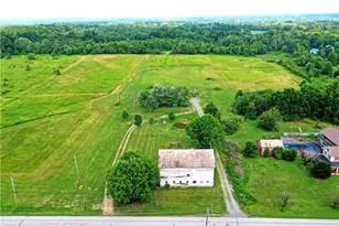 1952 Perry Hwy, Fredonia, PA 16124 - Photo 42
