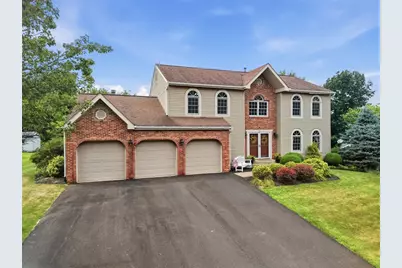151 Woodbine Dr, Cranberry Township, PA 16066 - Photo 2