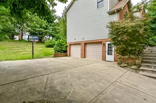 217 Meadow Spring Rd, Unity Township, PA 15601 - Photo 4