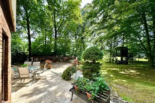 239 Frazier Lk Dr, Neshannock Township, PA 16105 - Photo 10
