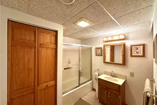 239 Frazier Lk Dr, Neshannock Township, PA 16105 - Photo 34