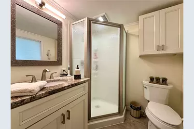 239 Frazier Lake Dr, Neshannock Township, PA 16105 - Photo 24