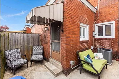 5276 Holmes St, Pittsburgh, PA 15201 - Photo 2