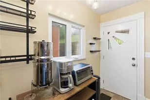 5276 Holmes St, Pittsburgh, PA 15201 - Photo 12