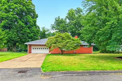 1234 Highland Ave, Harmony Township, PA 15003 - Photo 2