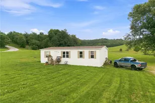 1140 State Route 711, Donegal, PA 15687 - Photo 18