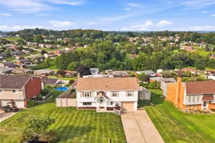 422 Highland Dr, Elizabeth Twp/Boro, PA 15037 - Photo 4