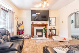 615 Montour St, Coraopolis, PA 15108 - Photo 4