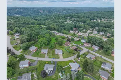 704 Limestone Drive, Pittsburgh, PA 15101 - Photo 6