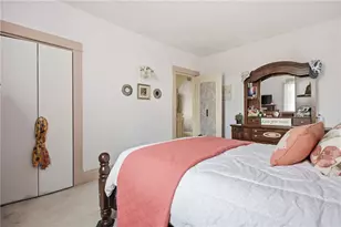 423 Deer Ln, Rochester, PA 15074 - Photo 12