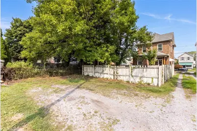 423 Deer Lane, Rochester, PA 15074 - Photo 24