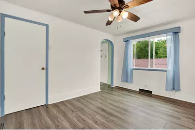 843 Main St, Vanderbilt, PA 15486 - Photo 14