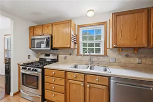 274 S Oakdale Ave, Hermitage, PA 16148 - Photo 10