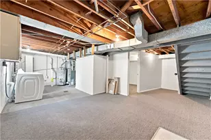 1276 Raven Dr, Scott Township, PA 15243 - Photo 22