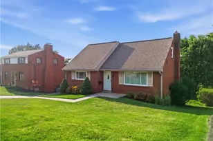 1276 Raven Dr, Scott Township, PA 15243 - Photo 28