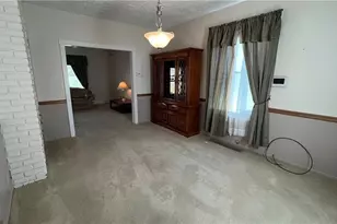 421 Argonne Dr, New Kensington, PA 15068 - Photo 16