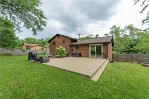 615 Greenspring Dr, Richland, PA 15044 - Photo 4