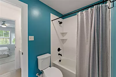 321 Crest Ln, Adams Township, PA 16046 - Photo 32
