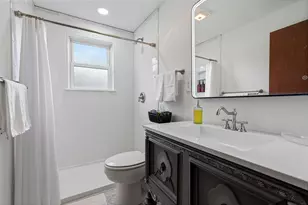 1738 Raymond Ave, Latrobe, PA 15650 - Photo 16