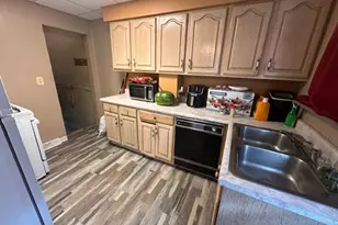 1019 Pennsylvania Ave, Clairton, PA 15025 - Photo 4